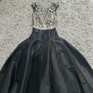 Black Prom Dress